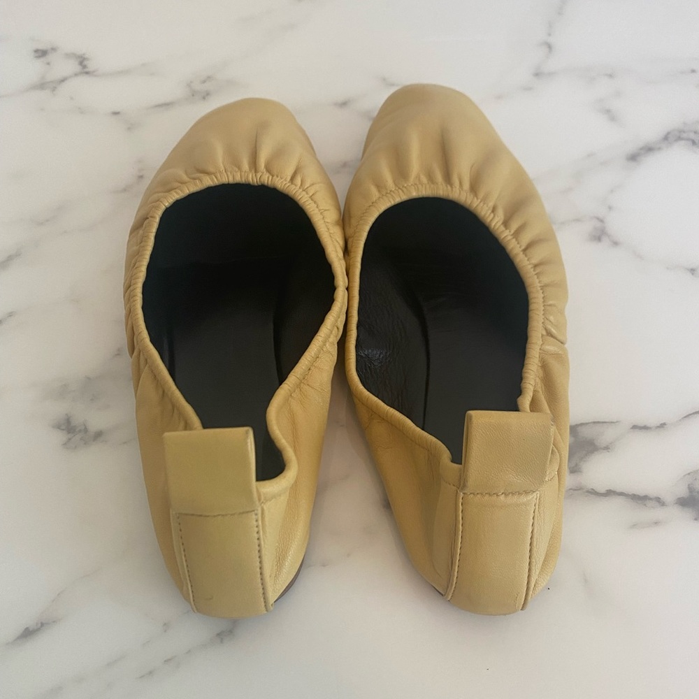 CELINE ballet flats. Yellow. 6.5 USA. - Picture 3 of 4